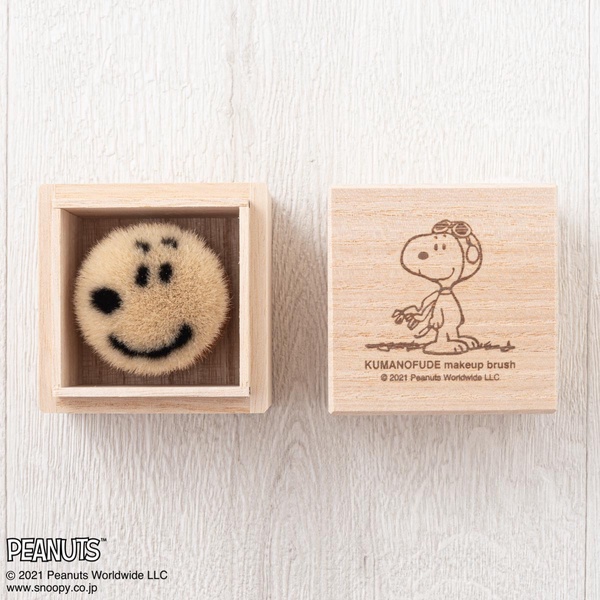 史努比「PEANUTS熊野筆」職人刷具，限定聯名超搶手，心型腮紅刷必入！