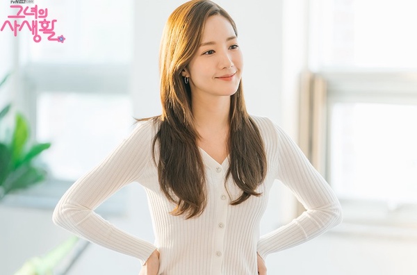 宋慧喬《現正分手中》沒突破？網議戲路單一的韓星，朴敏英狂演甜劇，李敏鎬總是窮不了