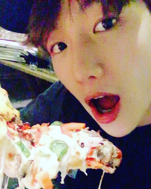 2021韓網票選「最會吃的大胃王明星」TOP6！BTS Jin一天能吃8餐，冠軍一餐吃12碗拉麵！