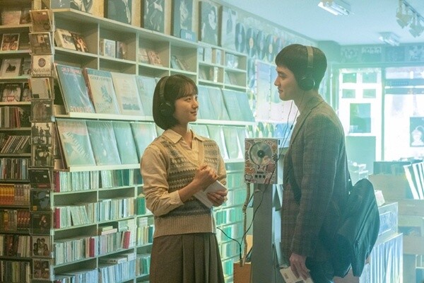 韓版《不能說的秘密》1月上映！元真兒出演「韓版路小雨」，搭檔EXO都敬秀、辛睿恩