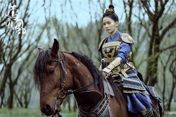 網評古裝劇「最颯女將軍」TOP 10！楊冪第四、白鹿第二，袁冰妍的女戰神造型帥成經典