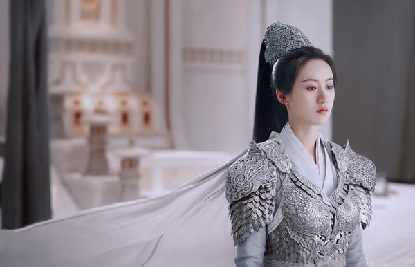 網評古裝劇「最颯女將軍」TOP 1：袁冰妍 飾演《琉璃》褚璇璣
