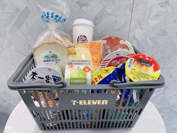 7-11「統一獅封王優惠」第二件5折！全店咖啡、百項商品皆有優惠，指定信用卡再省百元