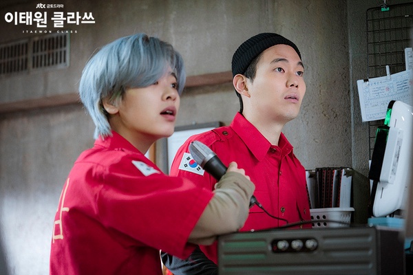 Netflix《地獄公使》實力派主演！李蕊是《阿宮》熊抱玄彬的妹妹，刑警竟是《沒愛》趙寅成他哥