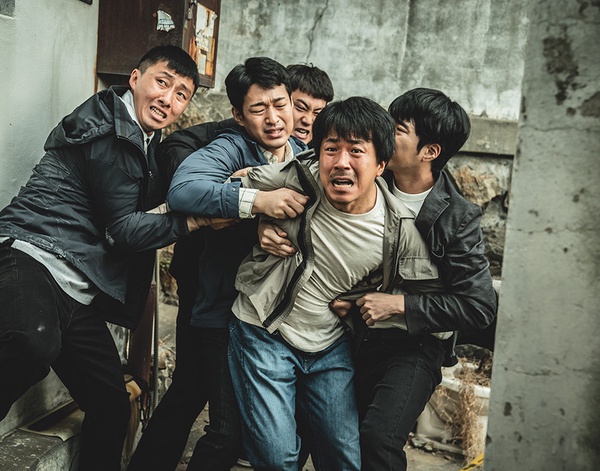 Netflix《地獄公使》未解伏筆!朴靜子為何復活?網解析3巨人身分!把他們當成「災難」就好?