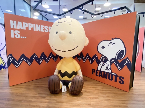 史努比巡迴展「這天」免費入場！史努比聖誕樹、校車扭蛋機、巨型史努比充氣公仔超好拍