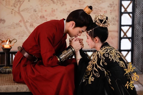 11月陸劇評分榜TOP 10！《當家主母》跌至2.9 《斛珠夫人》才4.9，冠軍8.1是2021大黑馬