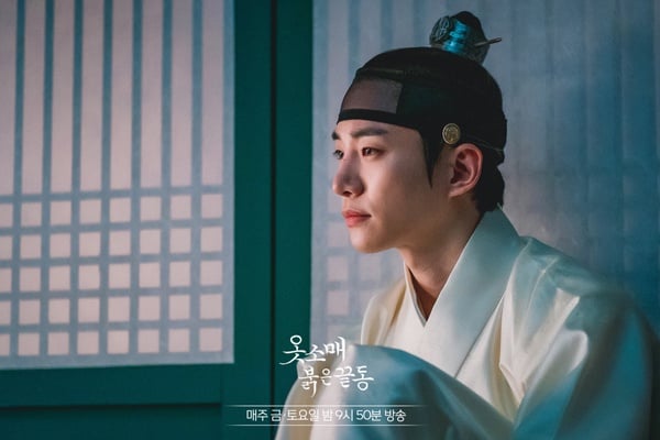 當完兵更勾人的男星！《衣袖紅鑲邊》俊昊落水戲網暴動，玄彬《阿宮》禁慾誘惑力太強！