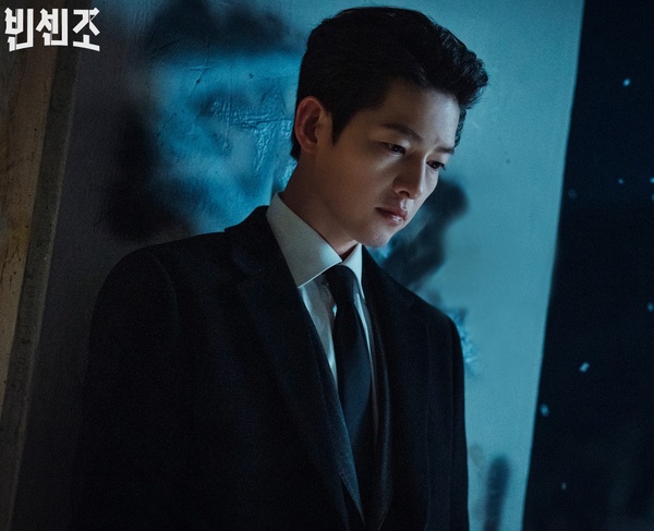 當完兵更勾人的男星！《衣袖紅鑲邊》俊昊落水戲網暴動，玄彬《阿宮》禁慾誘惑力太強！