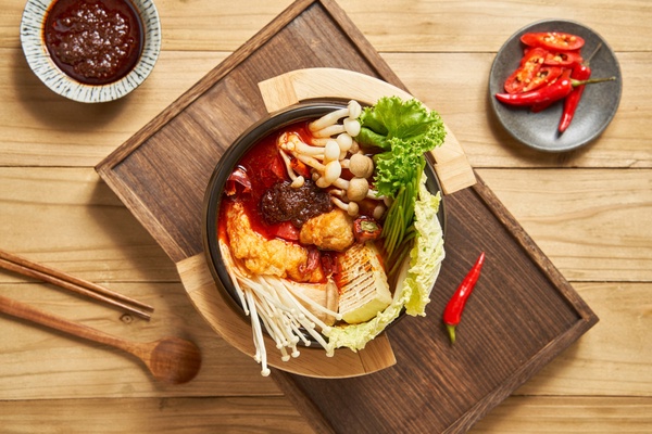 台北6間素食火鍋推薦！蔬食火鍋吃到飽、燕麥奶素食鍋，湯頭鮮甜零負擔！