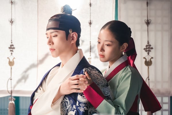 關於《衣袖紅鑲邊》李世榮的8件事！童星出身、擁有23年演戲資歷，曾上過《蒙面歌王》