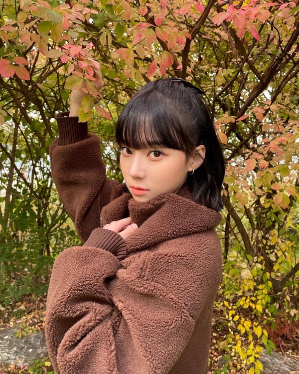 韓國論壇「顏值高到上熱搜」女偶像TOP7！Jisoo逆天顏值引熱議，aespa就有兩位上榜！