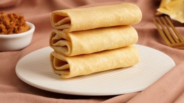 更kńg推出「法國可麗捲」12層超酥脆