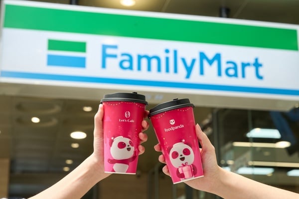 全家開賣芋頭牛奶！全家「芋見圓圓醇奶」地瓜圓+芋泥牛奶，foodpanda聯名杯咖啡77折起