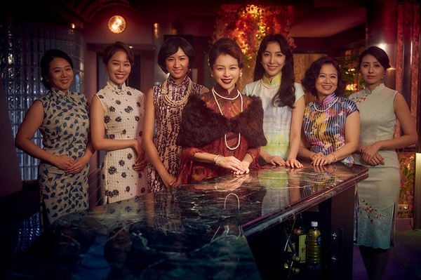 想看他們演《華燈初上》！網推天心演酒店小姐PK楊謹華，還推阿信演「那卡西樂隊」嗨爆酒店