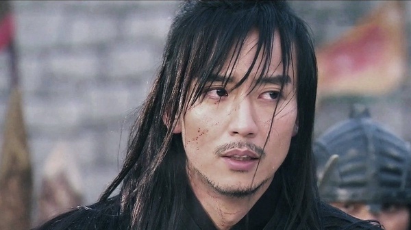 「慘到心疼」的韓劇男主！俊昊《衣袖》不是最慘，李準基根本「天煞孤星」卻慘不過他？