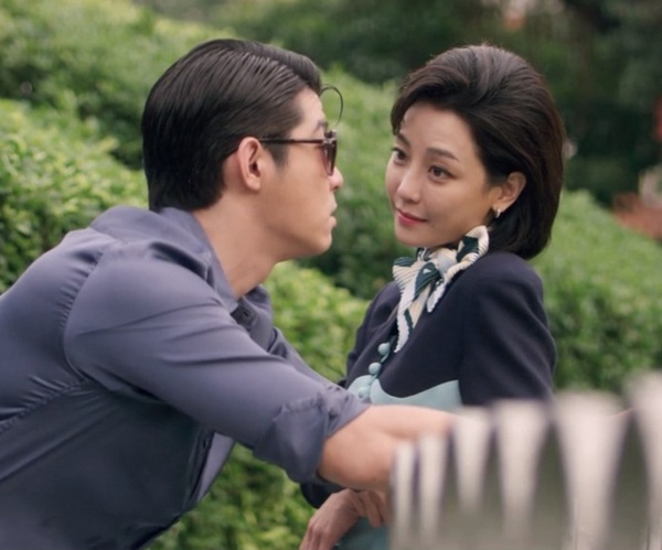 《華燈初上》演員戲外緣分!不只找老公霍建華,李李仁&張軒睿&楊祐寧都在別部戲愛過林心如