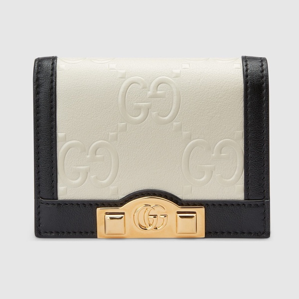 2022春夏奶油白皮夾/短夾推薦清單！CHANEL、Gucci奶油色太嫩，這款還可以當成小包