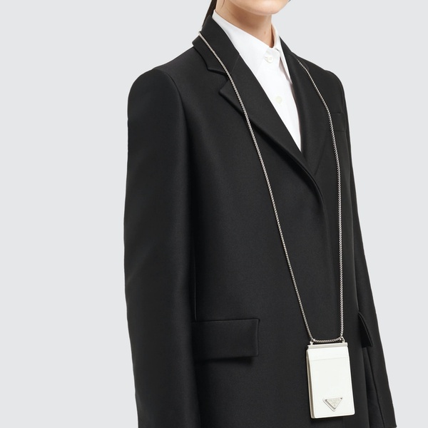 PRADA 拋光皮革卡片套，NT15,000