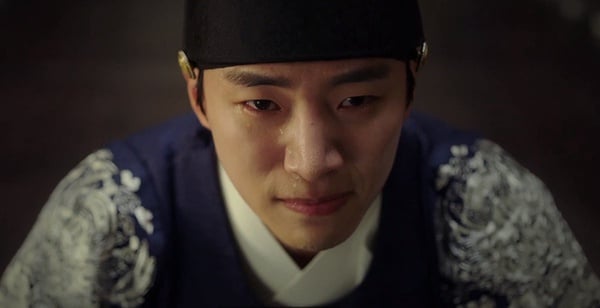《衣袖紅鑲邊》李俊昊哭戲藏魔鬼細節！阿公駕崩，他「心碎到說不出話」連聲音都有戲！