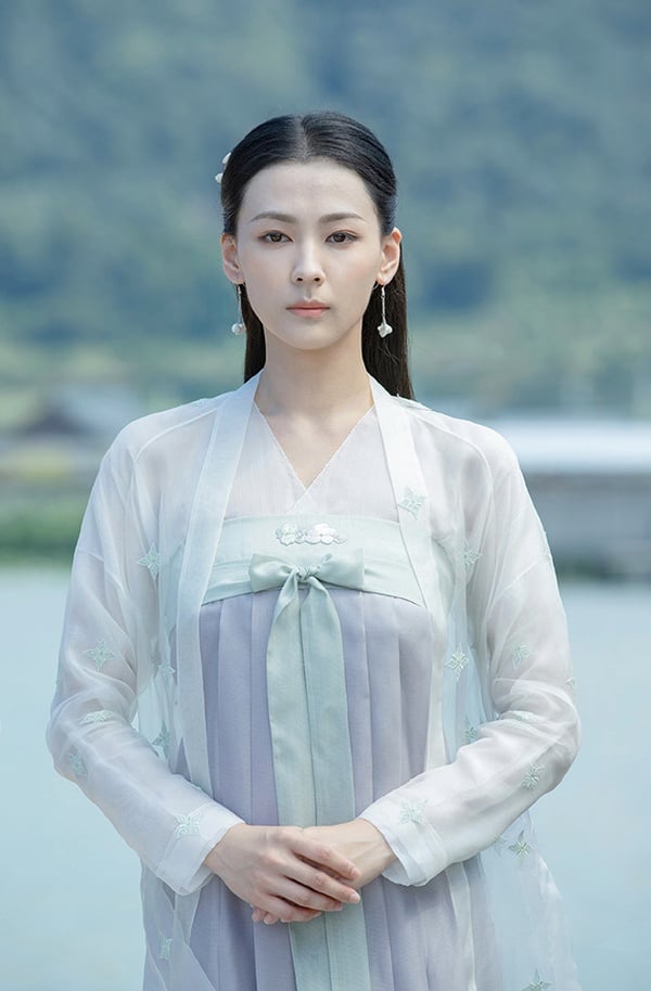 古裝劇《雪中悍刀行》美人3：丁笑瀅 飾演 青鳥