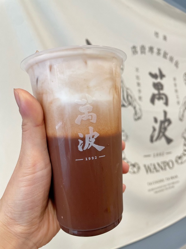 巧克力控必喝！萬波新品「生巧可可那堤」、「蘭葉可可那堤」登場，外送平台同步開賣