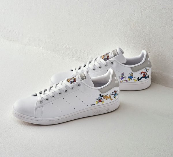Adidas x Disney聯名亮相！米奇、米妮、唐老鴨耀上STAN SMITH，這款SUPER STAR藏驚喜