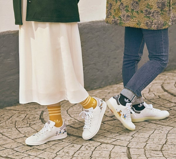 Adidas x Disney聯名亮相！米奇、米妮、唐老鴨耀上STAN SMITH，這款SUPER STAR藏驚喜
