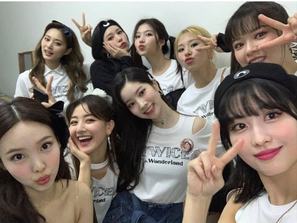 獲得最多「音放一位」的韓團藝人TOP10！IU竟只排第5，這團超越TWICE奪冠！
