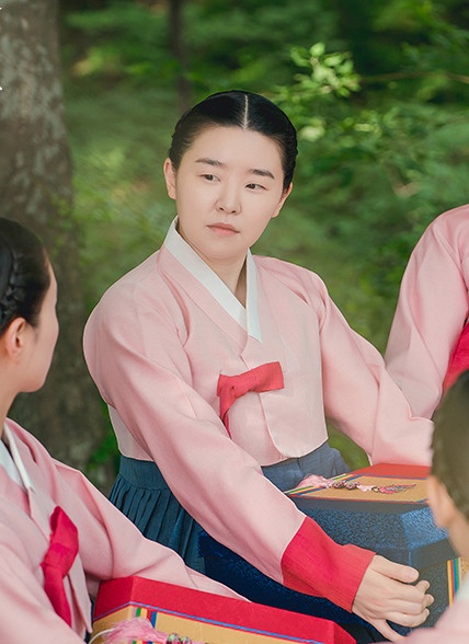 《衣袖》歷史上的宮女解析！德任「至密宮女」是最可能變嬪妃的宮女？連王圓房也得管？