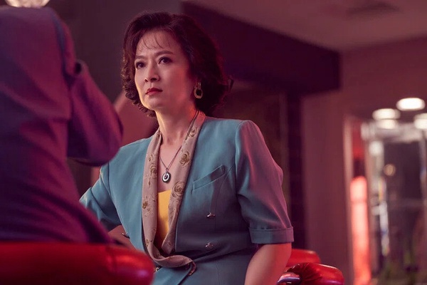 Netflix影集《華燈初上》嫌疑犯盤點!王愛蓮「Aiko」深藏不露,何予恩激情殺人?