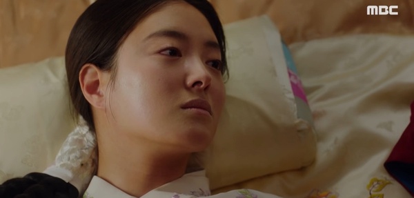 「結局超驚豔」的韓劇!《衣袖紅鑲邊》結局被讚「龍頭神尾」,IU《德魯納》這幕太出色