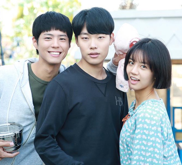 「結局超驚豔」的韓劇!《衣袖紅鑲邊》結局被讚「龍頭神尾」,IU《德魯納》這幕太出色