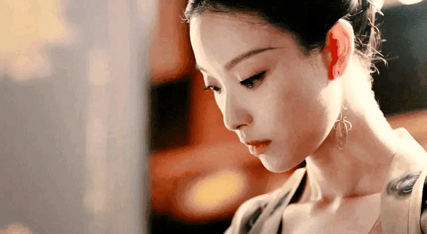 網評「哭戲最強」陸劇女星TOP 10！譚松韻哭戲一條過，楊紫哭戲不計形象，白鹿帶入感強