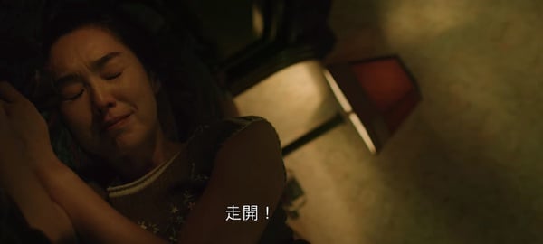 Netflix《華燈初上2》蘇慶儀「一生悲劇」都源自媽媽！「我不會活得像你這樣」最後卻複製了媽媽命運