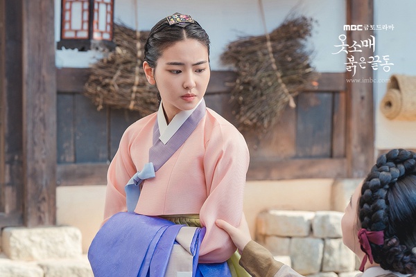 《衣袖紅鑲邊》10位搶眼配角!「淸璿郡主」是金秀賢師妹,「提調尚宮」竟跟元斌趙寅成組過CP