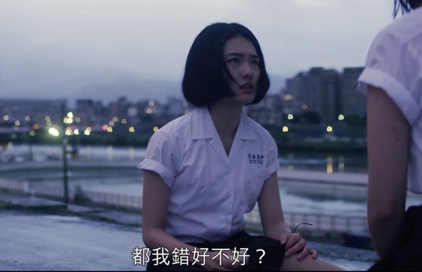 5點認識《華燈初上2》何思靜！廣告女王、輔大校花出身，堪稱「高中生女主」專業戶