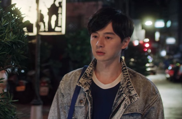 《華燈2》何予恩7大煩人之處！恐怖情人還沒擔當，愛子忙念書忙打工，而他成天醉倒在光