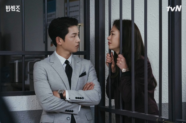 2021 Netflix韓劇全球積分TOP10：《驅魔麵館》