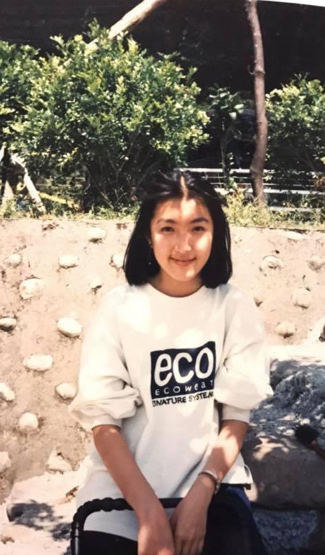 《華燈》6女星年輕舊照！楊謹華造型太衝擊，林心如出道27年都沒變，郭雪芙20歲長這樣
