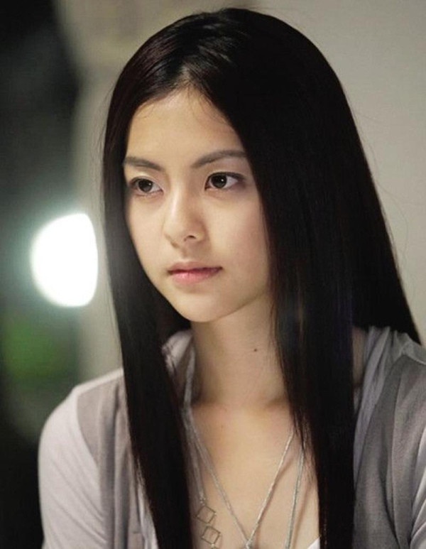 《華燈》6女星年輕舊照！楊謹華造型太衝擊，林心如出道27年都沒變，郭雪芙20歲長這樣