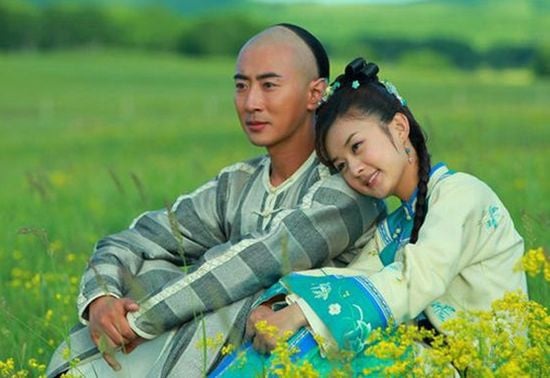 陸劇女星「螢幕初吻」4：趙麗穎拍《新還珠格格》高梓淇