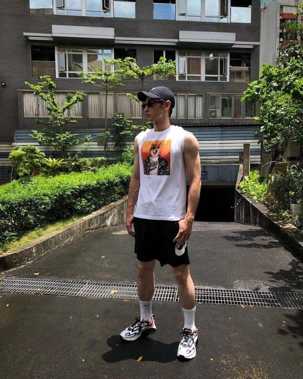 5點認識《華燈初上》刑警阿達「章廣辰」！185公分肌肉天菜，曾演出大尺度床戲MV