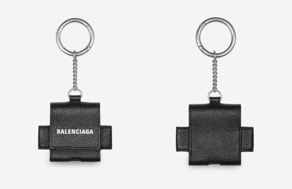 CELINE 鉤花AIRPODS PRO BALL，NT.34000