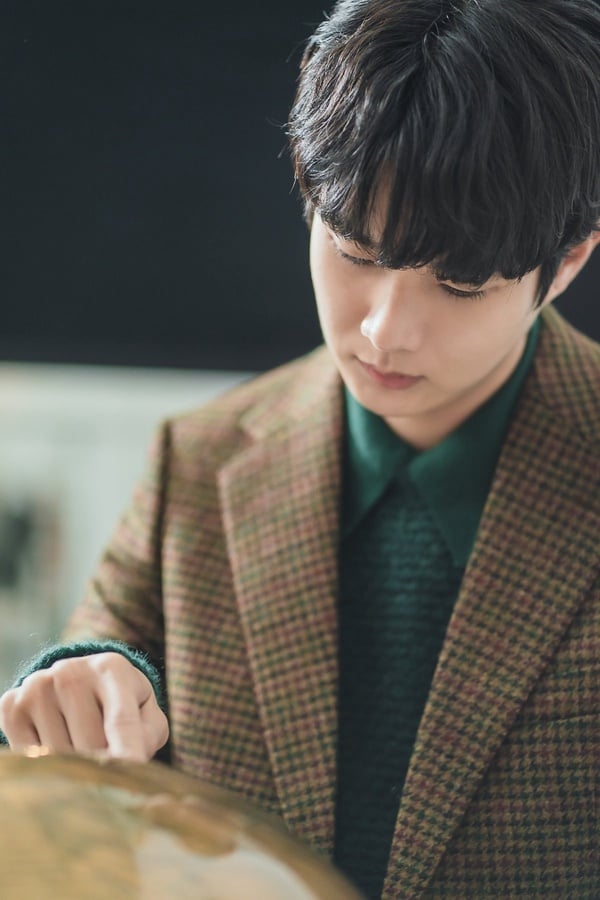 Netflix《那年，我們的夏天》崔宇植「被小S示愛」！崔宇植7個祕密，曾和張基龍演BL劇？網傳是富二代？