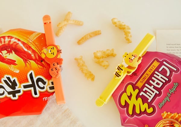 萊恩變蝦子了！KakaoFriends X 農心聯名系列可愛登場，蝦子萊恩零食夾、磁鐵掛勾必收