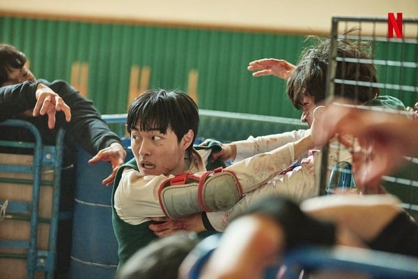 Netflix《殭屍校園》5大看點！19禁喪屍場面、集結新生代主演群，血腥驚悚程度超到位！