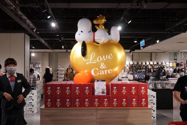 史努比展覽來台中啦！規模最大PEANUTS巡迴展，展覽限定Snoopy虎年玩偶、口罩必收集！