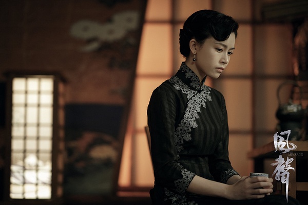 陸劇9個「事業型女主」！趙麗穎《風吹半夏》不戀愛腦，景甜《流光之城》認真搞事業