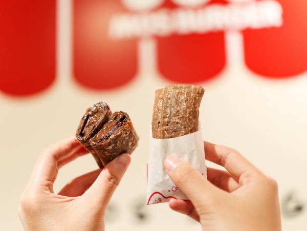 摩斯點心新品推薦：「可頌鯛魚燒」新登場、「巧克力派」超爆餡、「炸地瓜塊」網友超推